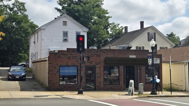 651 Washington St, Canton, MA 02021