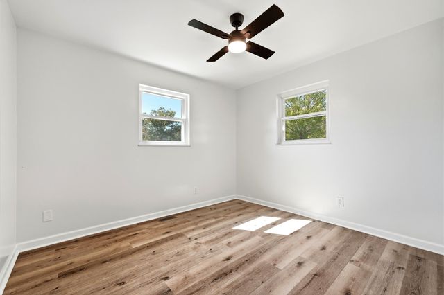 30 Steiner Boulevard, Barboursville, WV 25504