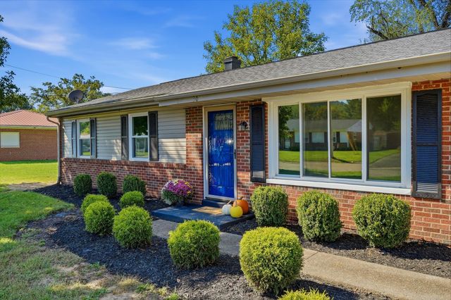 30 Steiner Boulevard, Barboursville, WV 25504