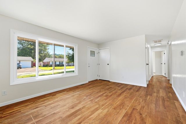 30 Steiner Boulevard, Barboursville, WV 25504