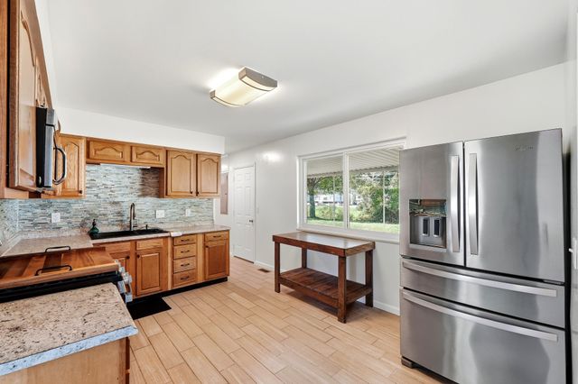 30 Steiner Boulevard, Barboursville, WV 25504