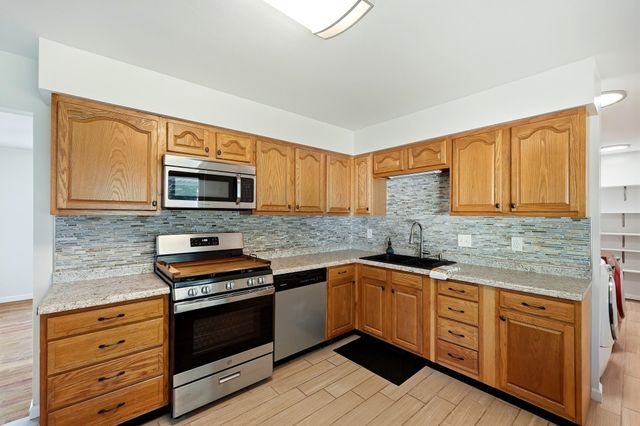 30 Steiner Boulevard, Barboursville, WV 25504