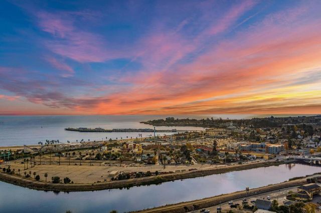 158 Belvedere Terrace, Santa Cruz, CA 95062