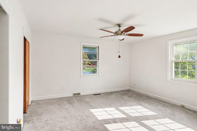 1202 HILLSIDE BLVD, Wilmington, DE 19803