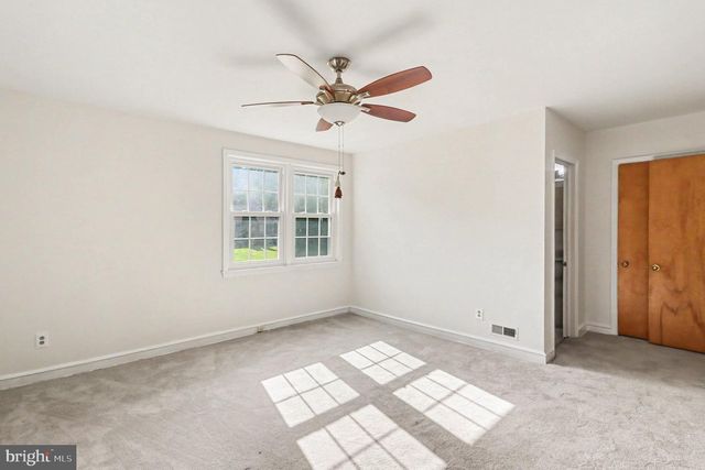 1202 HILLSIDE BLVD, Wilmington, DE 19803