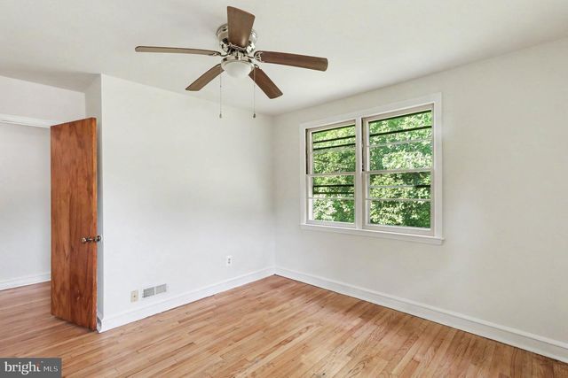 1202 HILLSIDE BLVD, Wilmington, DE 19803