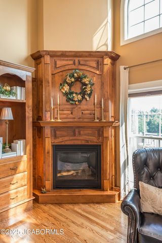 105 SUMMERHILL DRIVE, Jefferson City, MO 65109