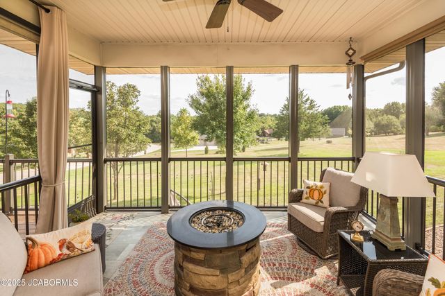 105 SUMMERHILL DRIVE, Jefferson City, MO 65109