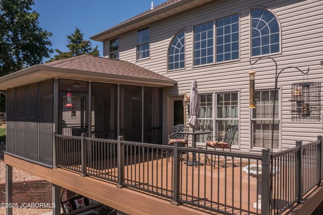 105 SUMMERHILL DRIVE, Jefferson City, MO 65109