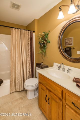 105 SUMMERHILL DRIVE, Jefferson City, MO 65109