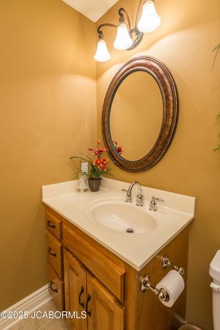 105 SUMMERHILL DRIVE, Jefferson City, MO 65109