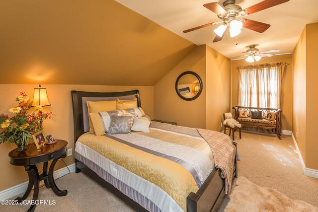 105 SUMMERHILL DRIVE, Jefferson City, MO 65109