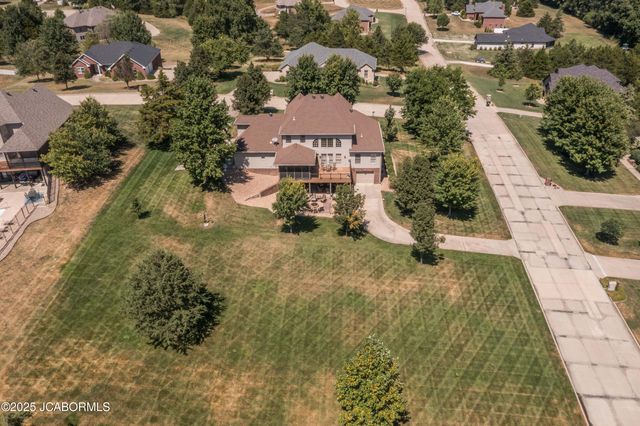 105 SUMMERHILL DRIVE, Jefferson City, MO 65109