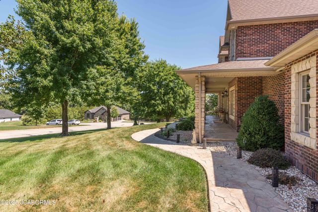 105 SUMMERHILL DRIVE, Jefferson City, MO 65109