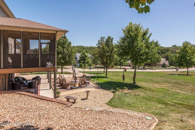 105 SUMMERHILL DRIVE, Jefferson City, MO 65109