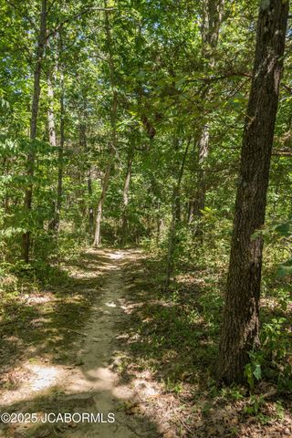 105 SUMMERHILL DRIVE, Jefferson City, MO 65109