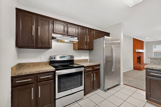 1119 Wayne Avenue, Duncanville, TX 75137
