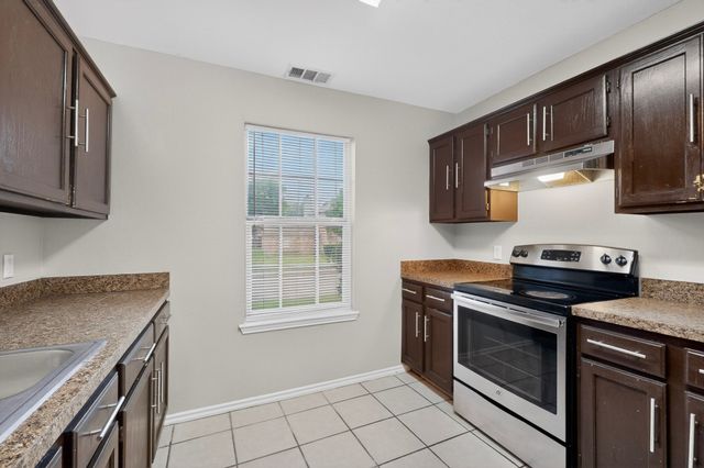 1119 Wayne Avenue, Duncanville, TX 75137