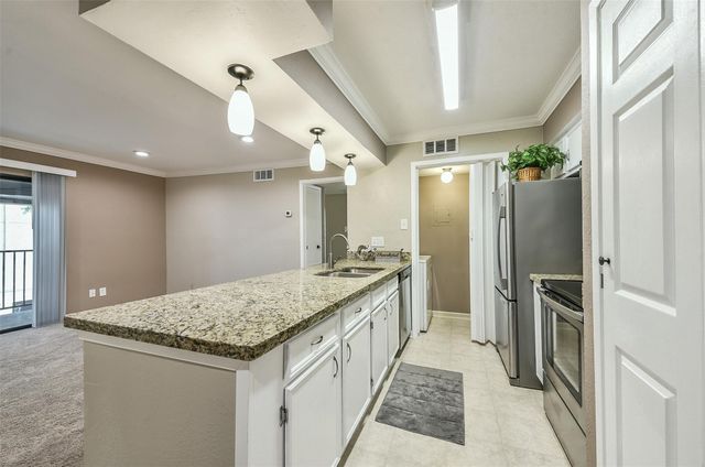 4001 Nasa Parkway 230, El Lago, TX 77586