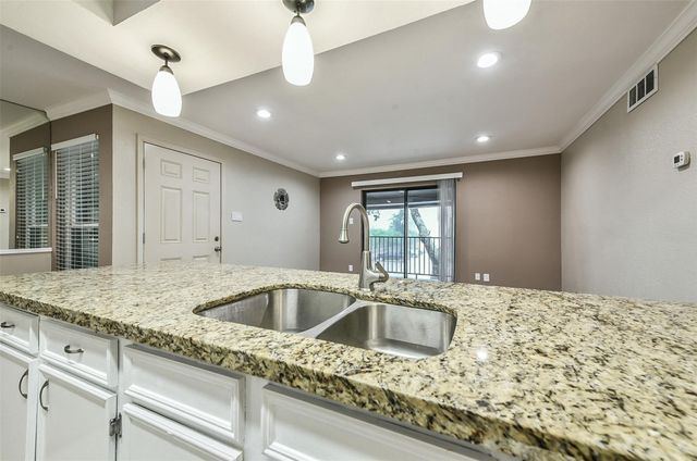 4001 Nasa Parkway 230, El Lago, TX 77586