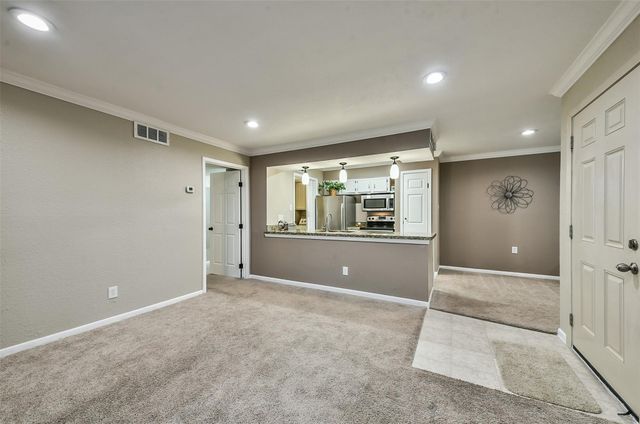 4001 Nasa Parkway 230, El Lago, TX 77586