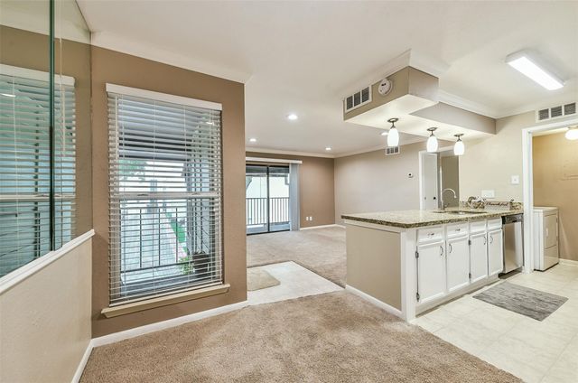 4001 Nasa Parkway 230, El Lago, TX 77586