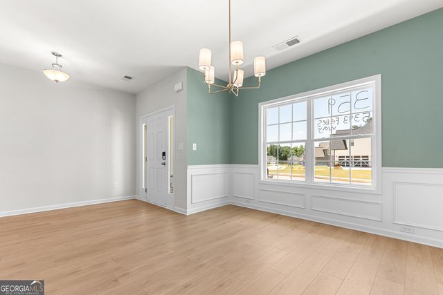 5393 Felles Way, Forsyth, GA 31029