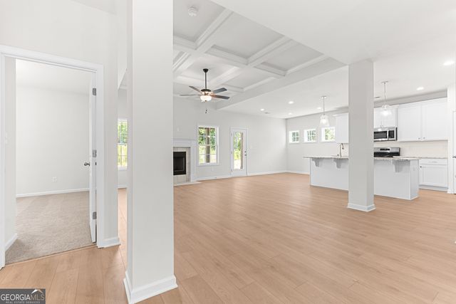 5393 Felles Way, Forsyth, GA 31029