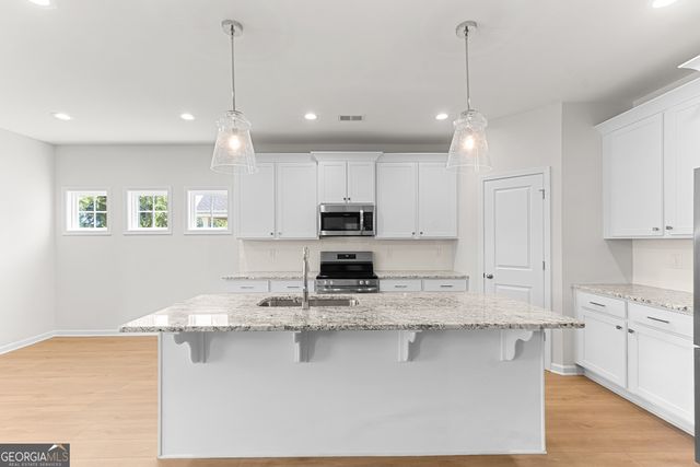 5393 Felles Way, Forsyth, GA 31029