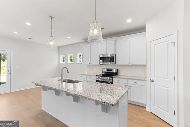 5393 Felles Way, Forsyth, GA 31029