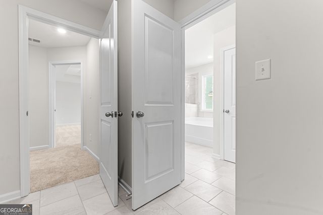 5393 Felles Way, Forsyth, GA 31029