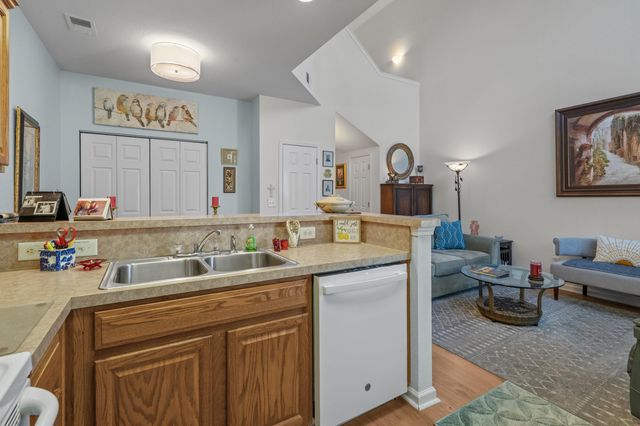 147 Chenoa Dr Unit E, Murrells Inlet, SC 29576