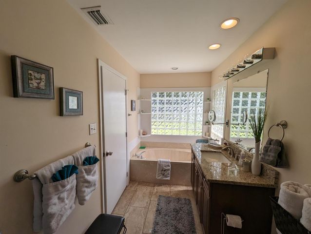 2394 ZEDER Avenue, Delray Beach, FL 33444