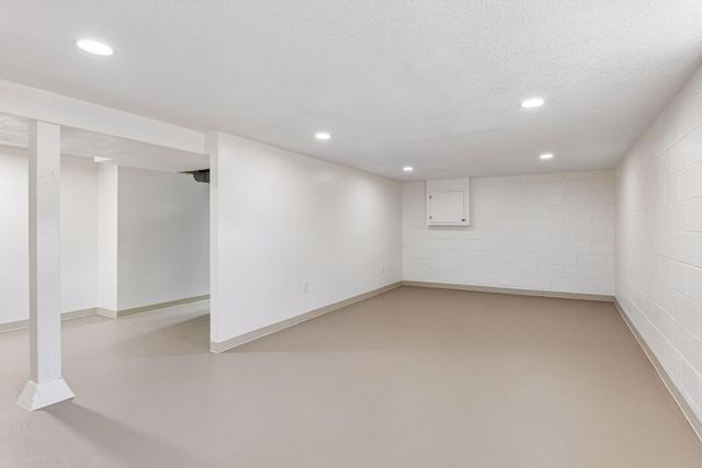 2219 Lincoln Street NE, Minneapolis, MN 55418