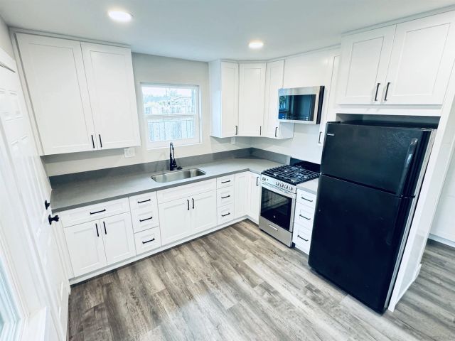 752 W 9th Avenue, Escondido, CA 92025