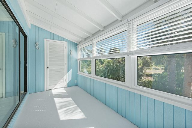 9 QUAILS RUN BOULEVARD 9, Englewood, FL 34223