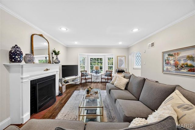 627 Norfolk Drive, Kirkwood, MO 63122