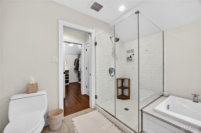 627 Norfolk Drive, Kirkwood, MO 63122