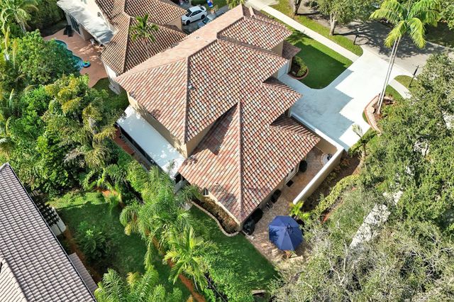 11300 Knot Way, Cooper City, FL 33026