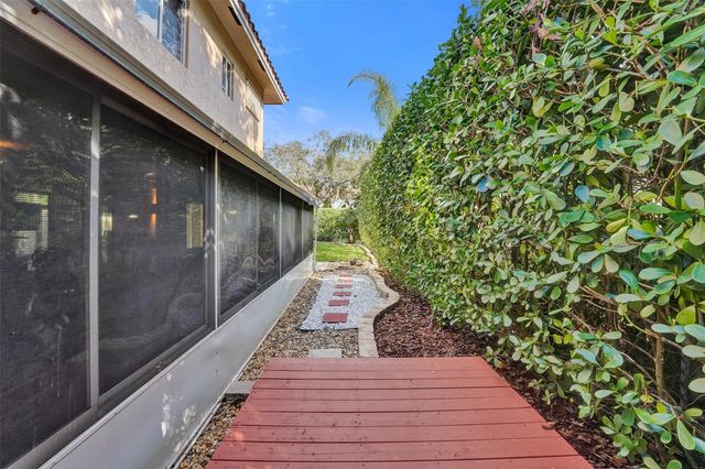 11300 Knot Way, Cooper City, FL 33026