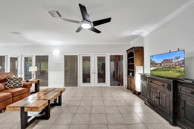 11300 Knot Way, Cooper City, FL 33026