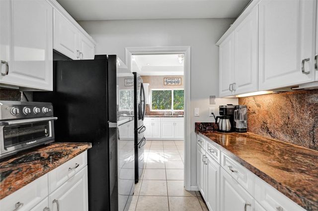 11300 Knot Way, Cooper City, FL 33026