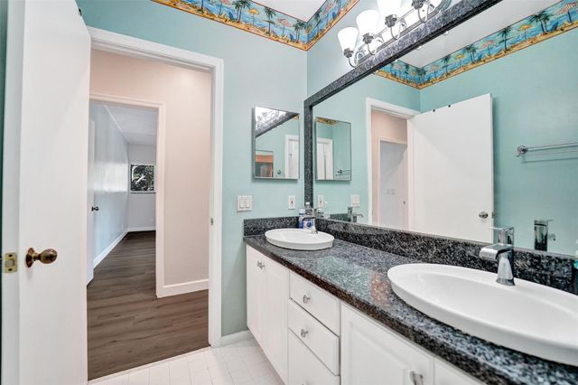 11300 Knot Way, Cooper City, FL 33026