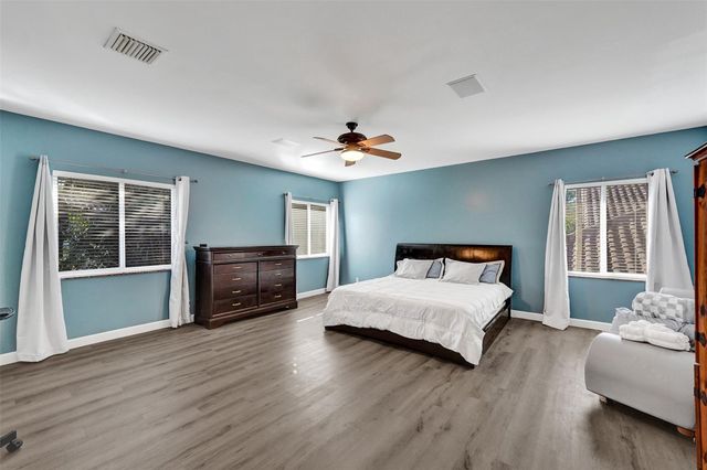 11300 Knot Way, Cooper City, FL 33026