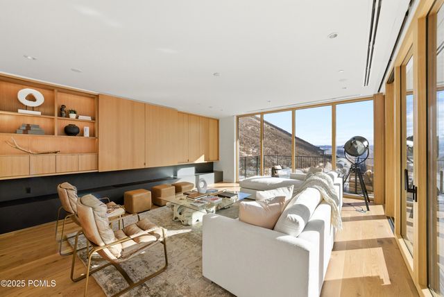 3267 W Deer Hollow Road 3206, Park City, UT 84060