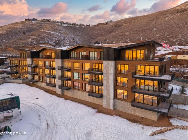 3267 W Deer Hollow Road 3206, Park City, UT 84060