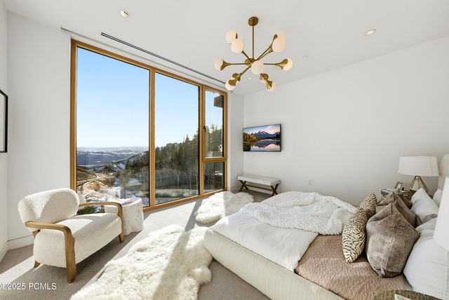 3267 W Deer Hollow Road 3206, Park City, UT 84060