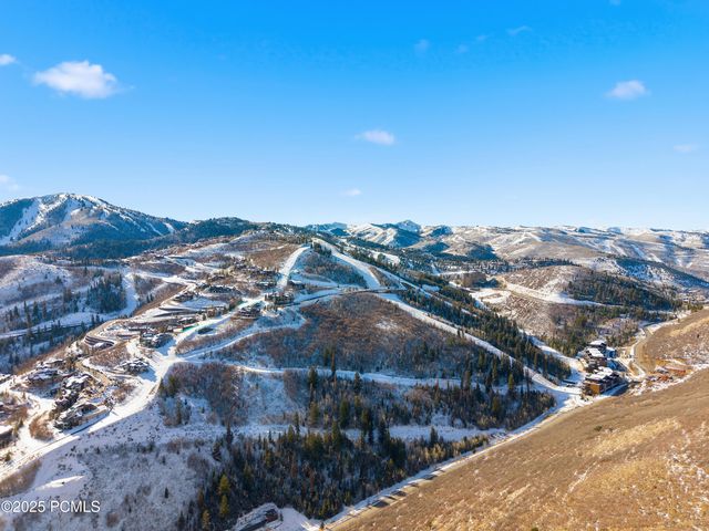 3267 W Deer Hollow Road 3206, Park City, UT 84060