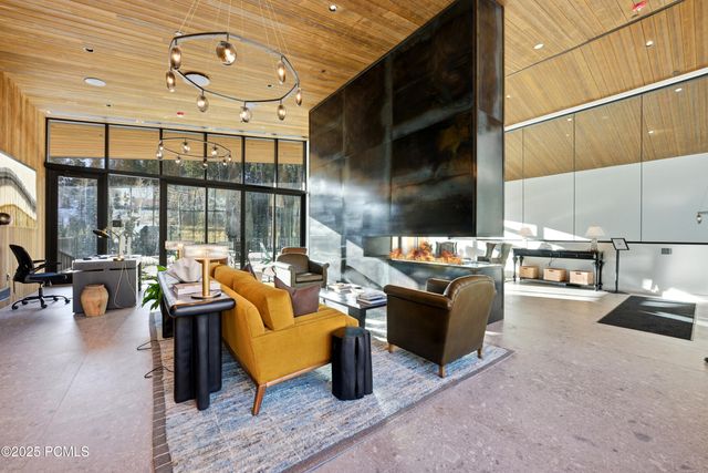 3267 W Deer Hollow Road 3206, Park City, UT 84060