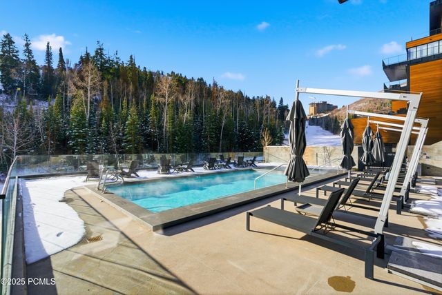 3267 W Deer Hollow Road 3206, Park City, UT 84060